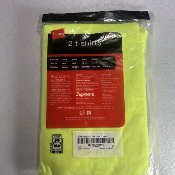 SUPREME x HANES- 2 Pack Yellow Tagless T-Shirts, Size Medium - Picture 6 of 6